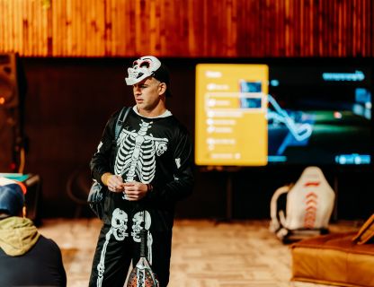 SPOCĪGAIS HELOVĪNS KVARTĀLĀ 86 - BILDES