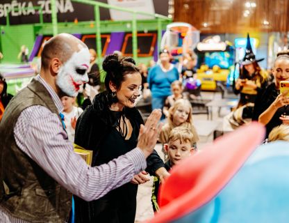 SPOCĪGAIS HELOVĪNS KVARTĀLĀ 86 - BILDES