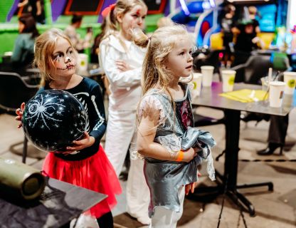 SPOCĪGAIS HELOVĪNS KVARTĀLĀ 86 - BILDES