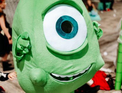 SPOCĪGAIS HELOVĪNS KVARTĀLĀ 86 - BILDES